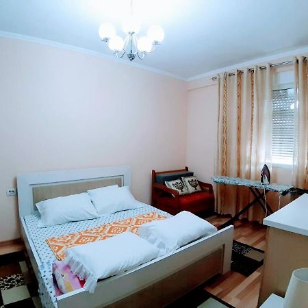 Silver Apartament Korce Exterior photo