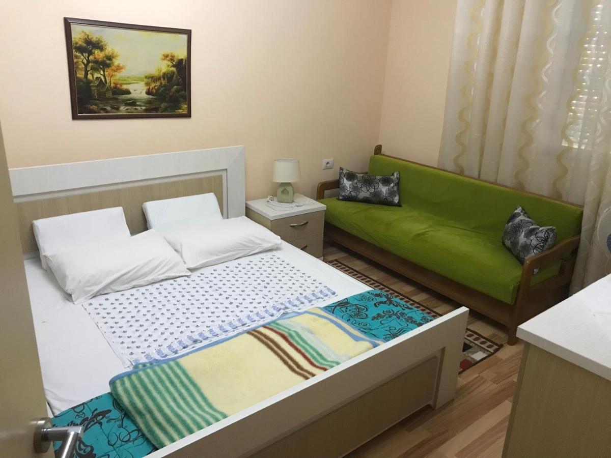 Silver Apartament Korce Exterior photo